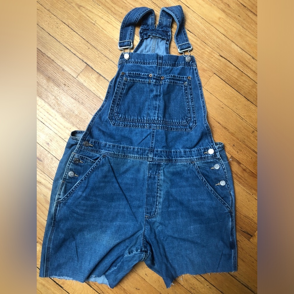 GAP Indigo Medium wash Slouch Overalls shortalls size large